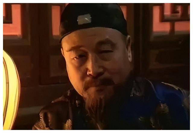 1777年他制造了清朝第一大贪污案乾隆还